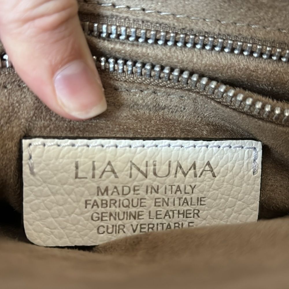 Lia Numa white Italian leather purse - Picture 5 of 8